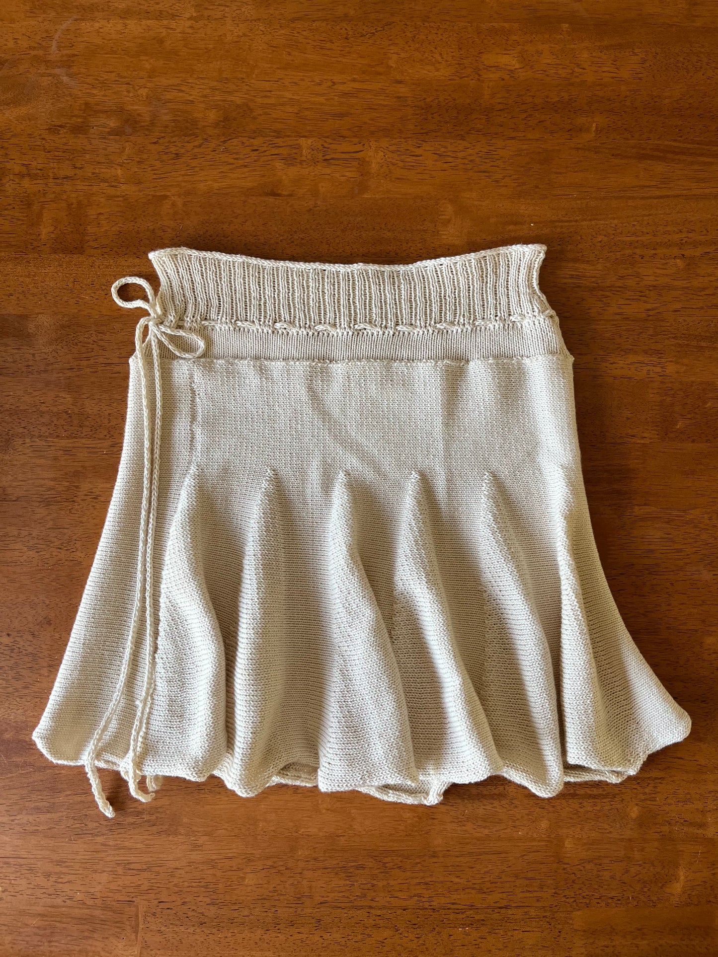 Ribbed Midi Skirt